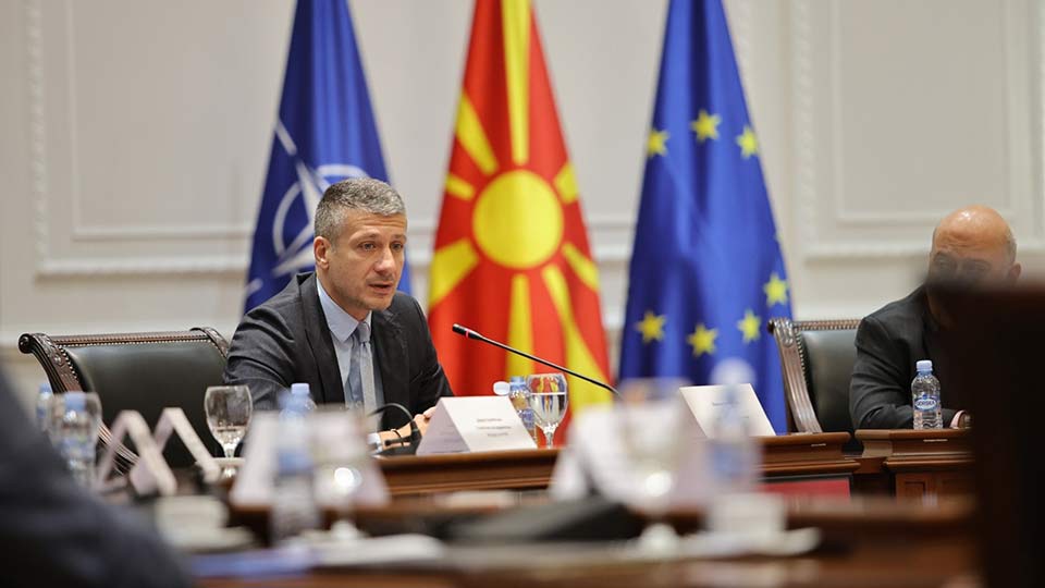 Министерството за здравство и ФЗО отворија широк дијалог за унапредување на системот за управување со боледувањата